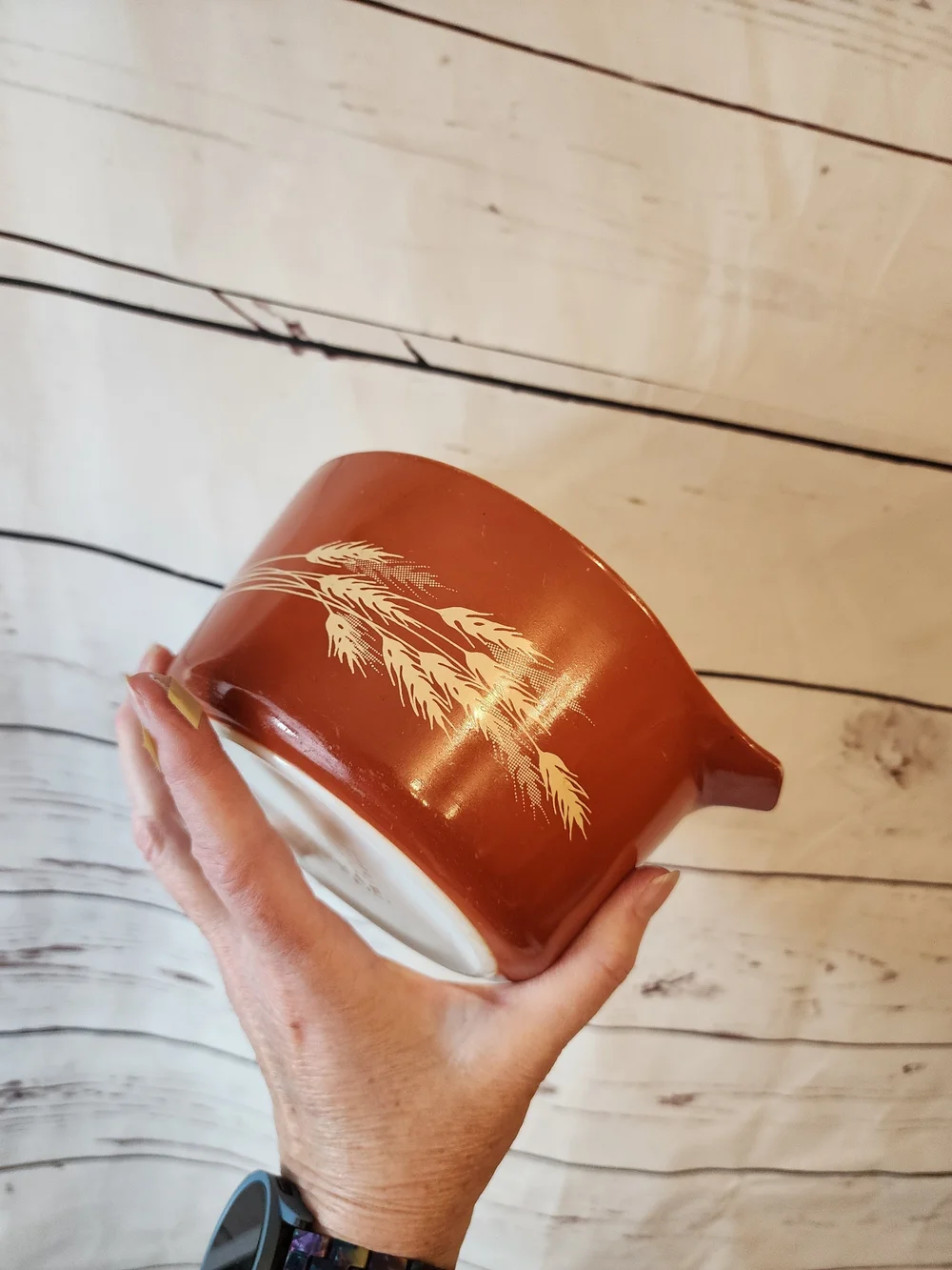 Vintage Wheat Pattern Pyrex Serving Bowl in Burnt Orange